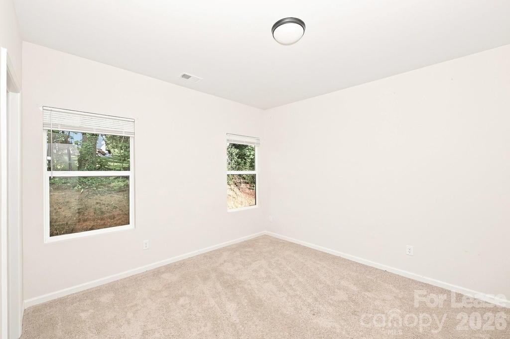 1109 Goldsboro Avenue - Photo 8