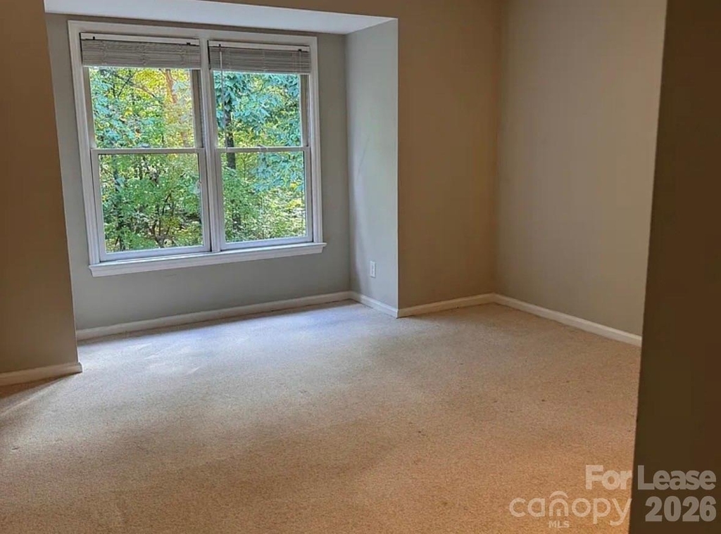 109 Killam Court - Photo 7