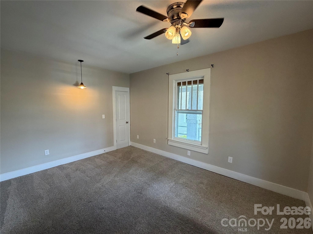 326 E Main Street - Photo 7