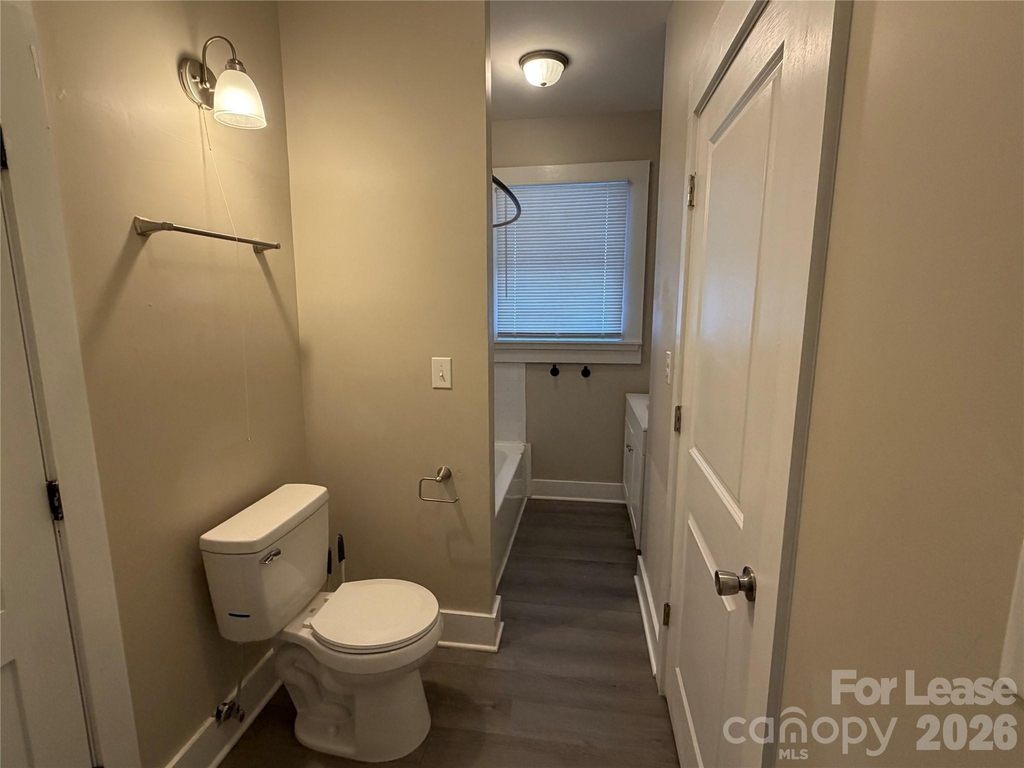 326 E Main Street - Photo 4