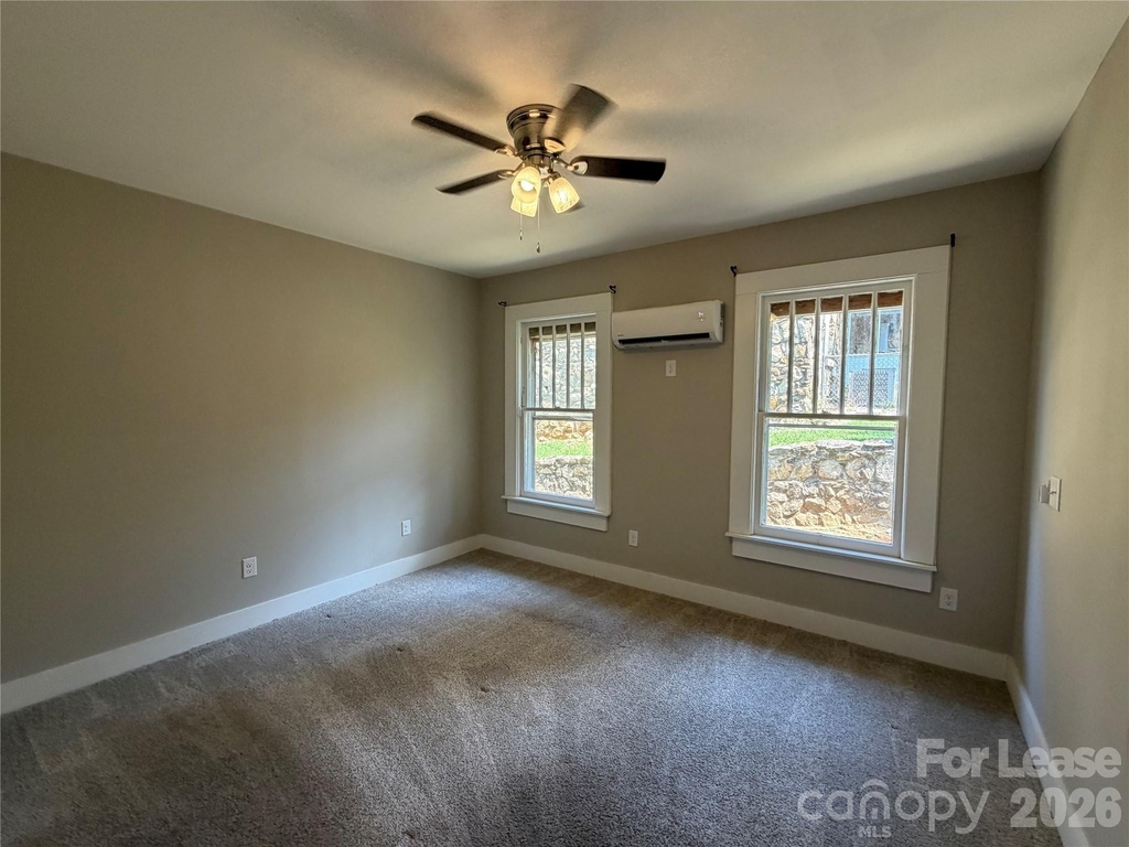 326 E Main Street - Photo 6