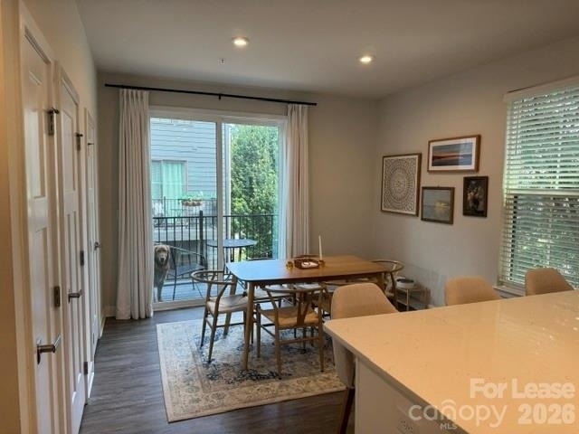 428 W Tremont Avenue - Photo 5