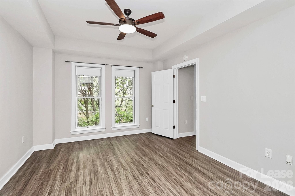 718 W Trade Street - Photo 24