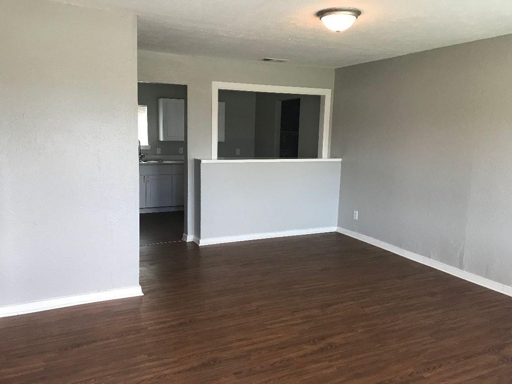 1956 E Illinois Avenue - Photo 1