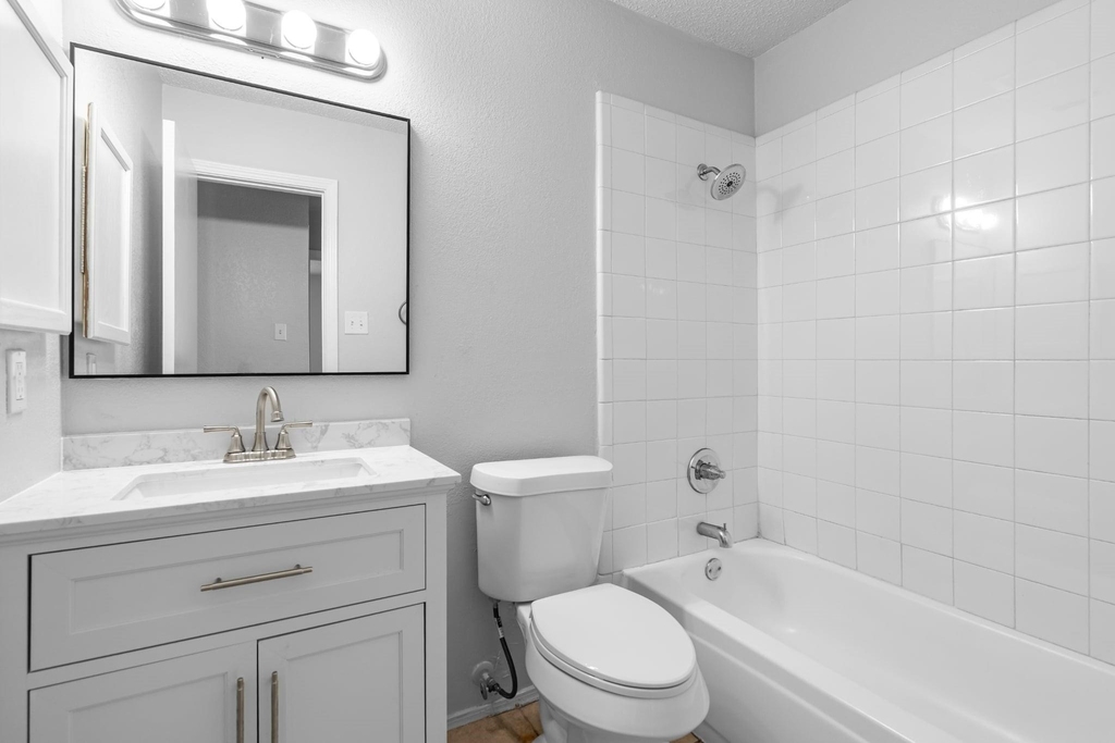 8713 Elbe Trail - Photo 6