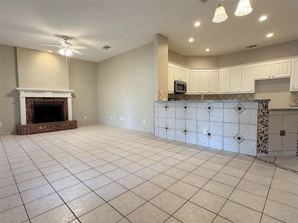 6415 Redstone Drive - Photo 8