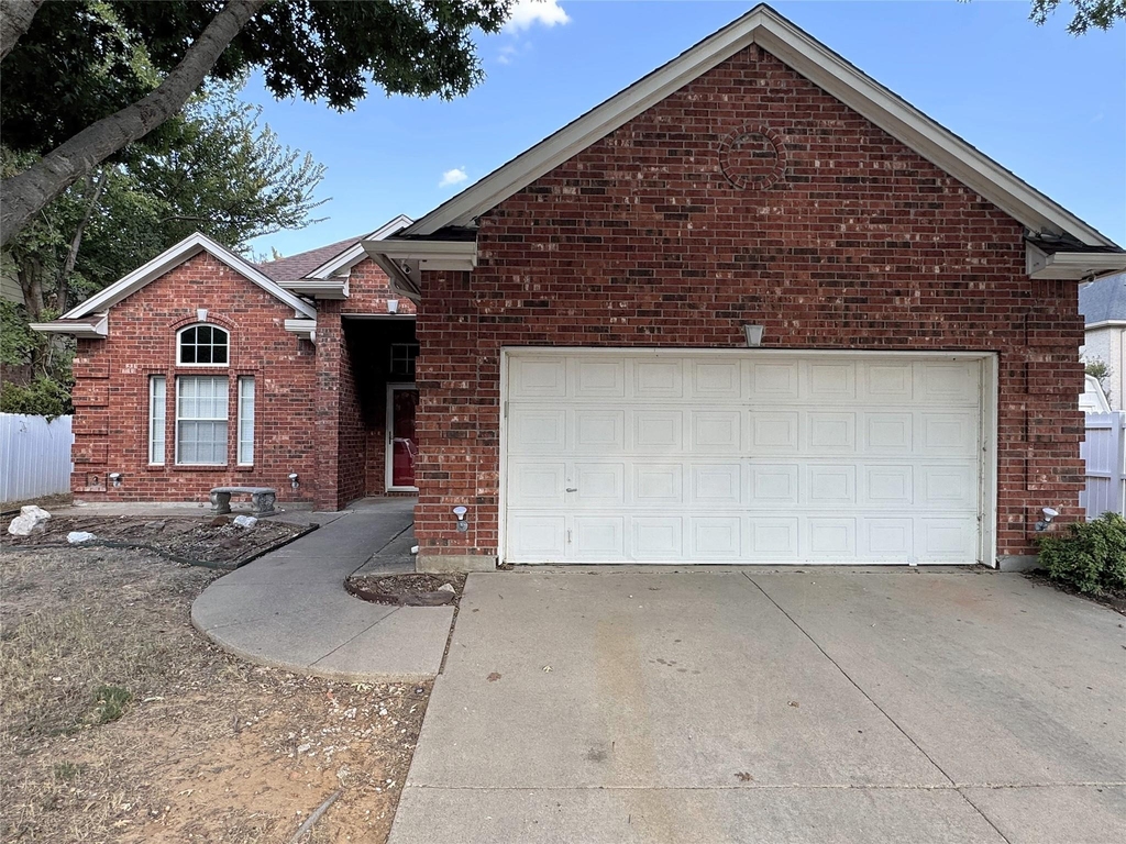 6415 Redstone Drive - Photo 2