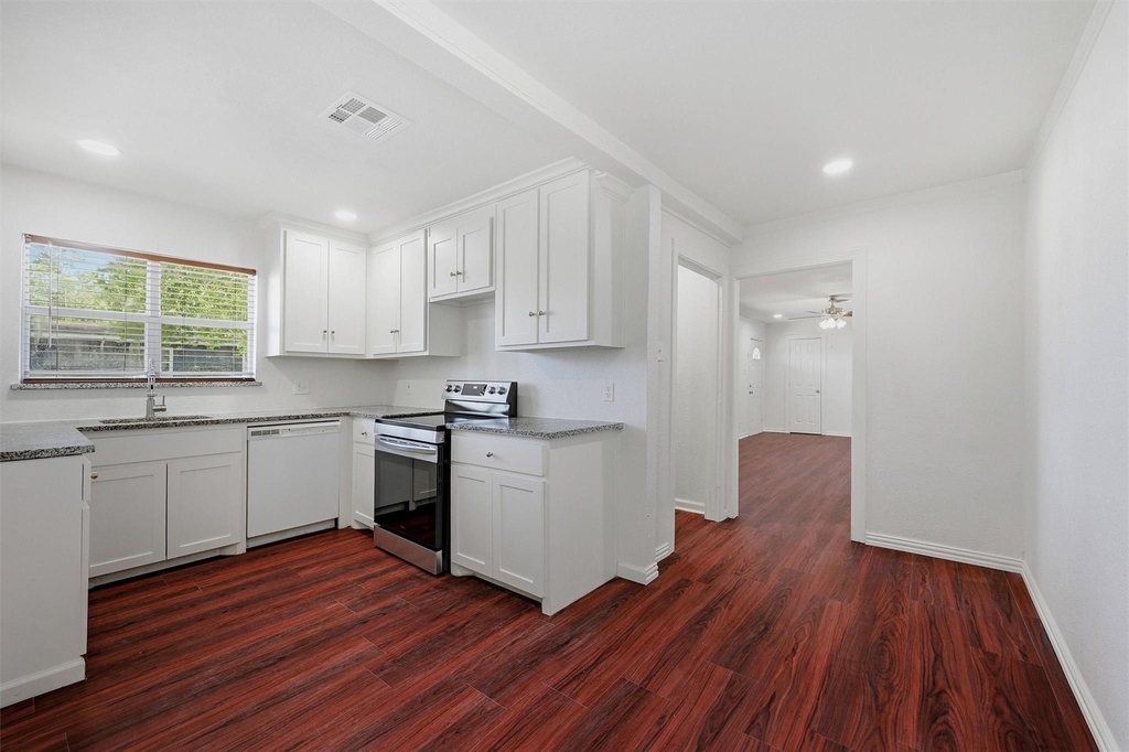 13 Macarthur Drive - Photo 10