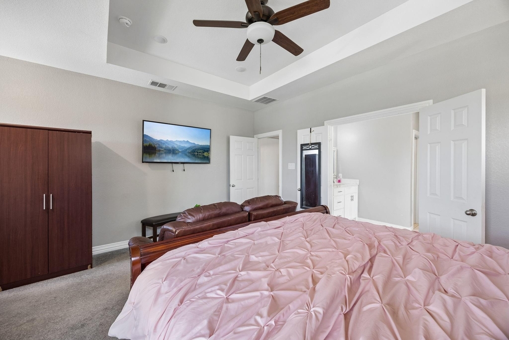 431 W Pioneer Drive - Photo 14