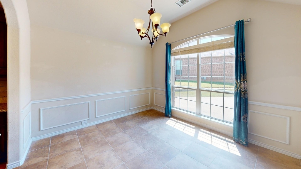 8300 Blue Periwinkle Lane - Photo 7