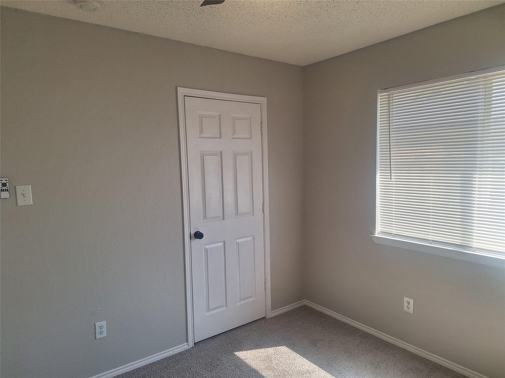 3516 Paladin Place - Photo 14