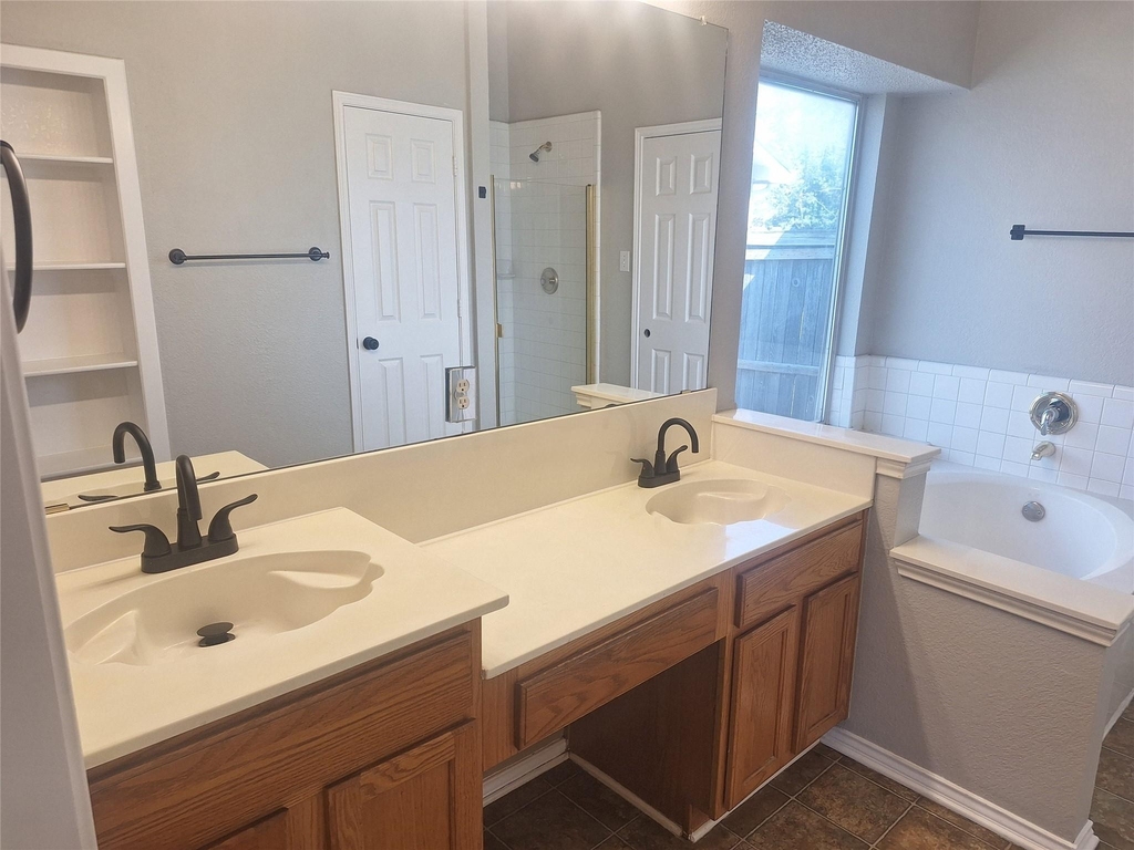 3516 Paladin Place - Photo 36