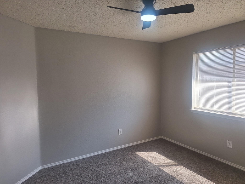 3516 Paladin Place - Photo 9