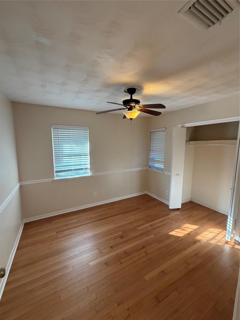 2323 Springhill Drive - Photo 9