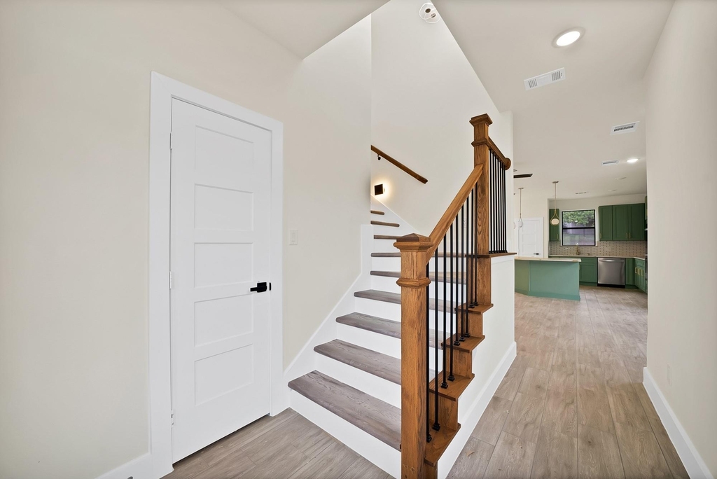 2925 River Ridge Court - Photo 2