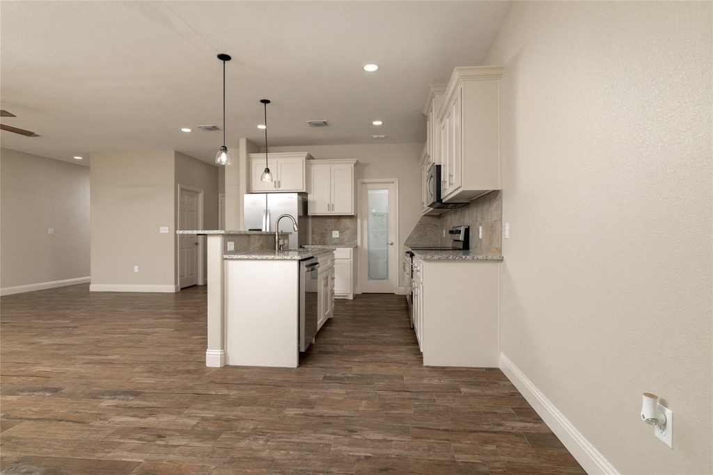 405 Titus Drive - Photo 23