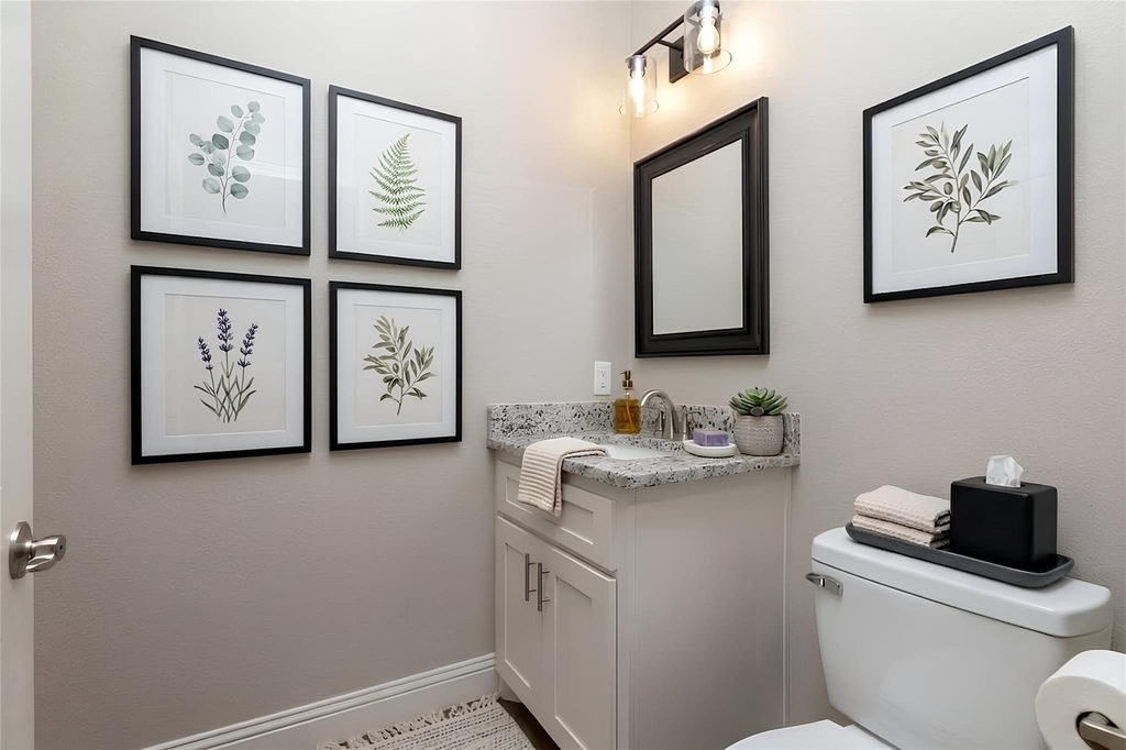 405 Titus Drive - Photo 32