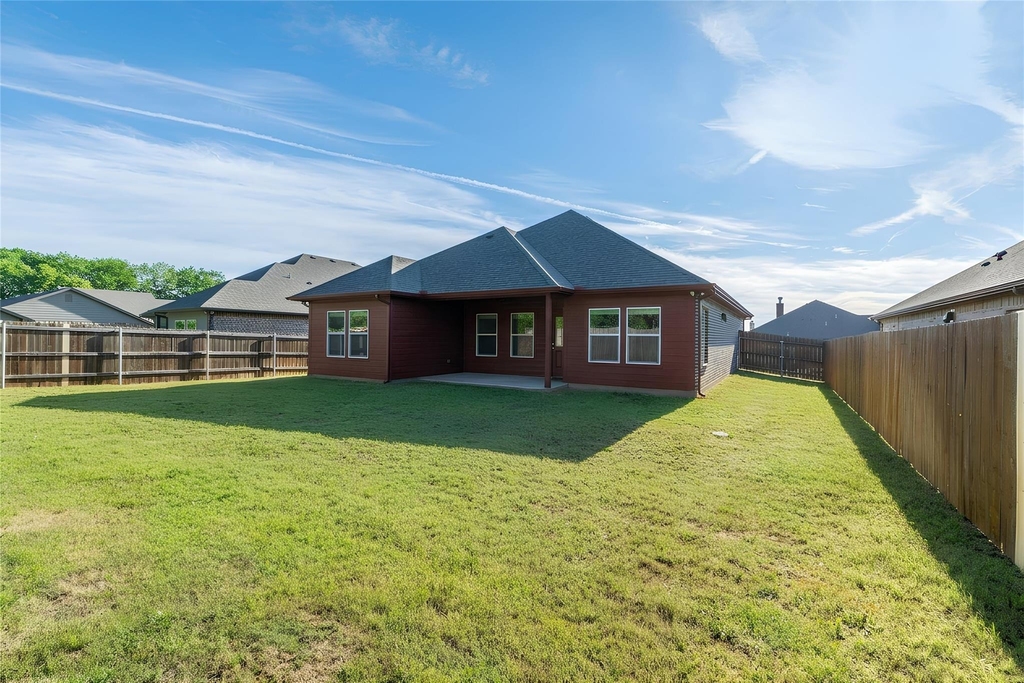 405 Titus Drive - Photo 37