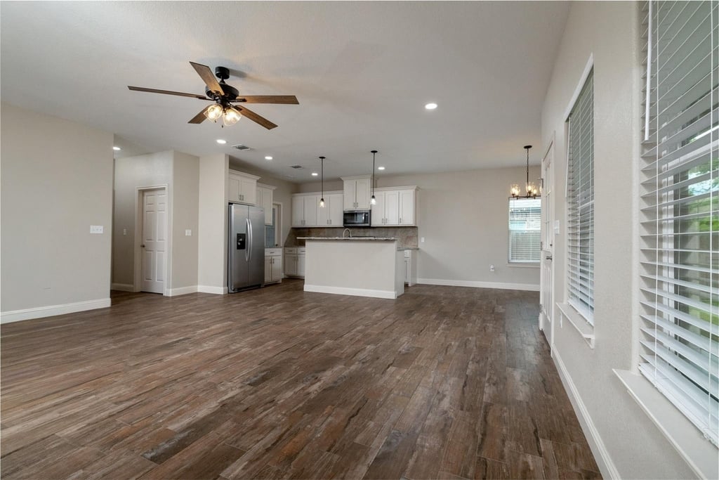 405 Titus Drive - Photo 22