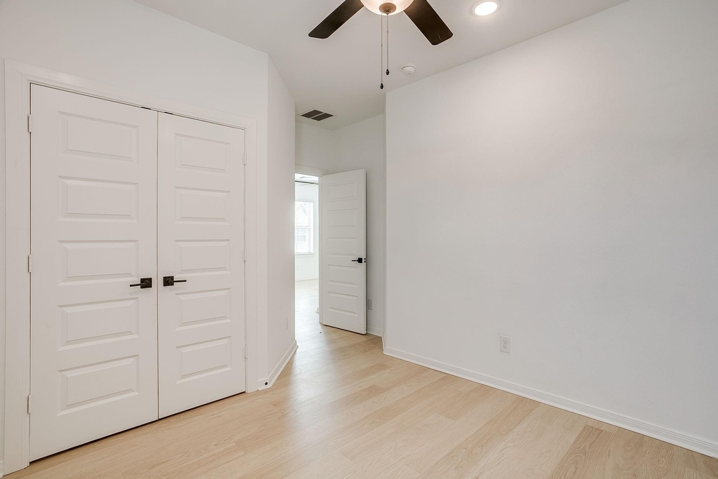 708 Pheasant Run Street - Photo 22