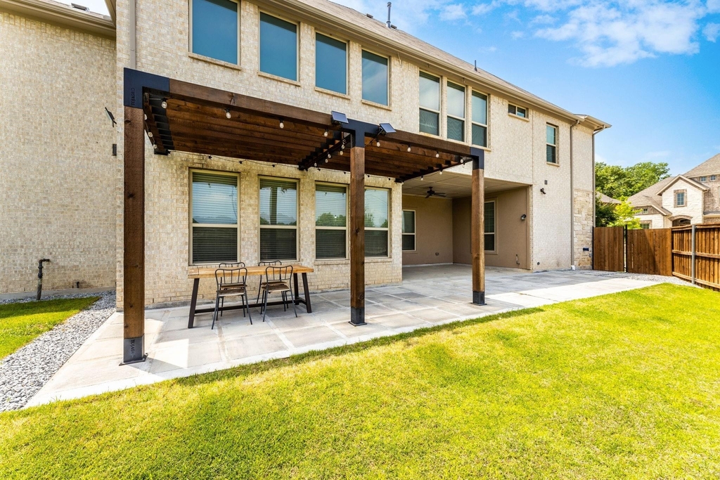 782 Windsor Road - Photo 38