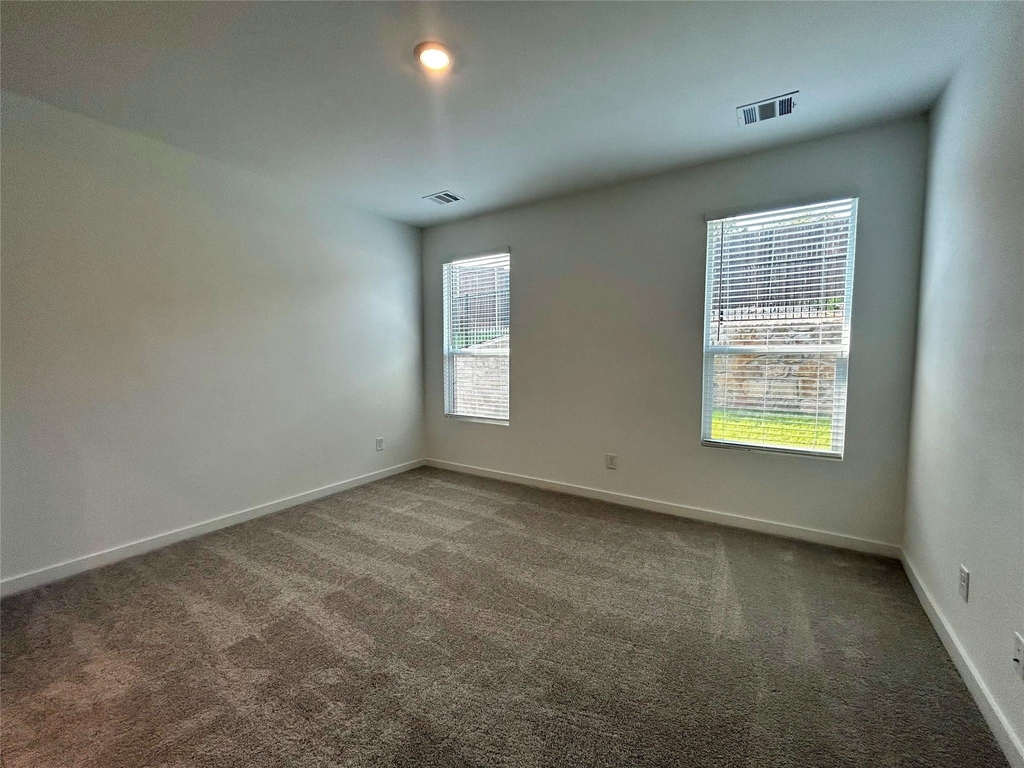 443 Ridge Drive - Photo 10