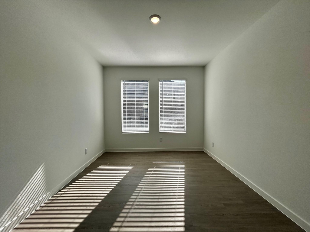 443 Ridge Drive - Photo 8