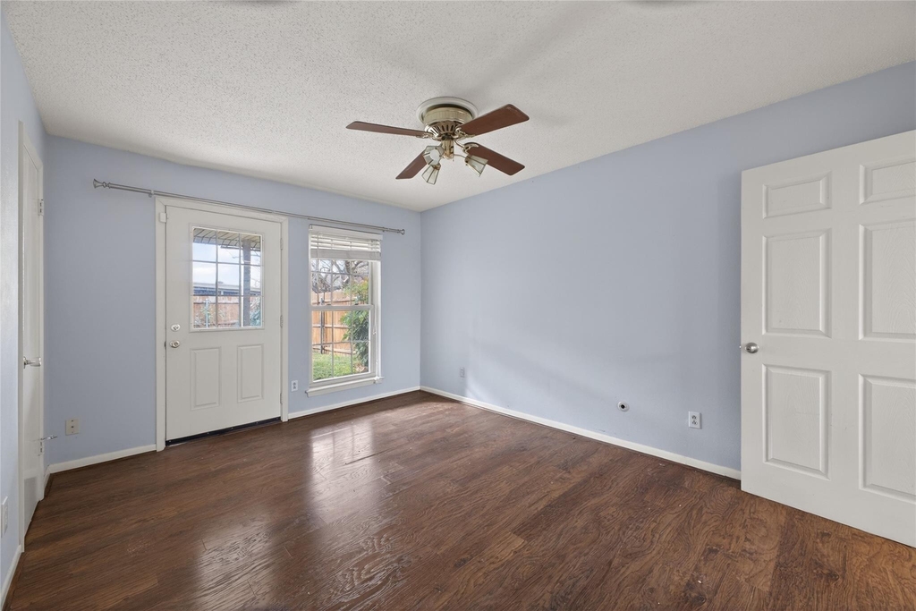 2801 Vancouver Street - Photo 19