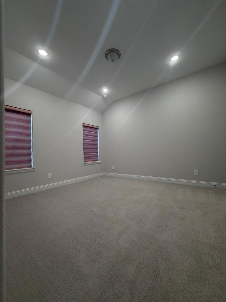 12609 Diamond Creek Drive - Photo 15