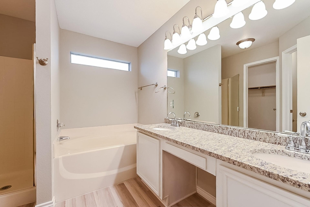 1731 Reynolds Street - Photo 12