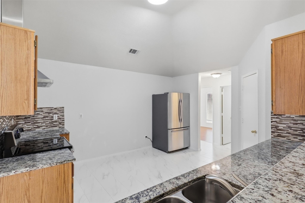 2866 White Oak Drive - Photo 7