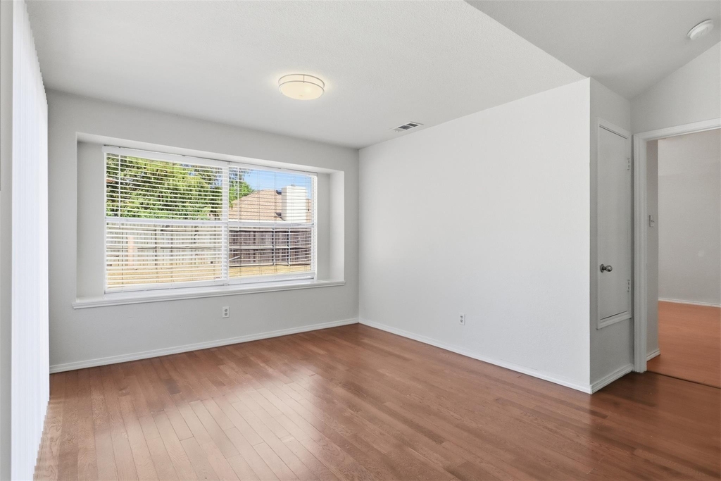 2866 White Oak Drive - Photo 6