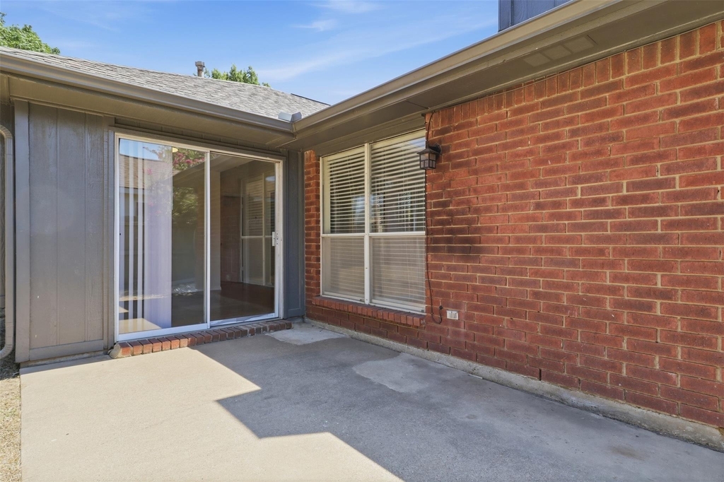 2866 White Oak Drive - Photo 17