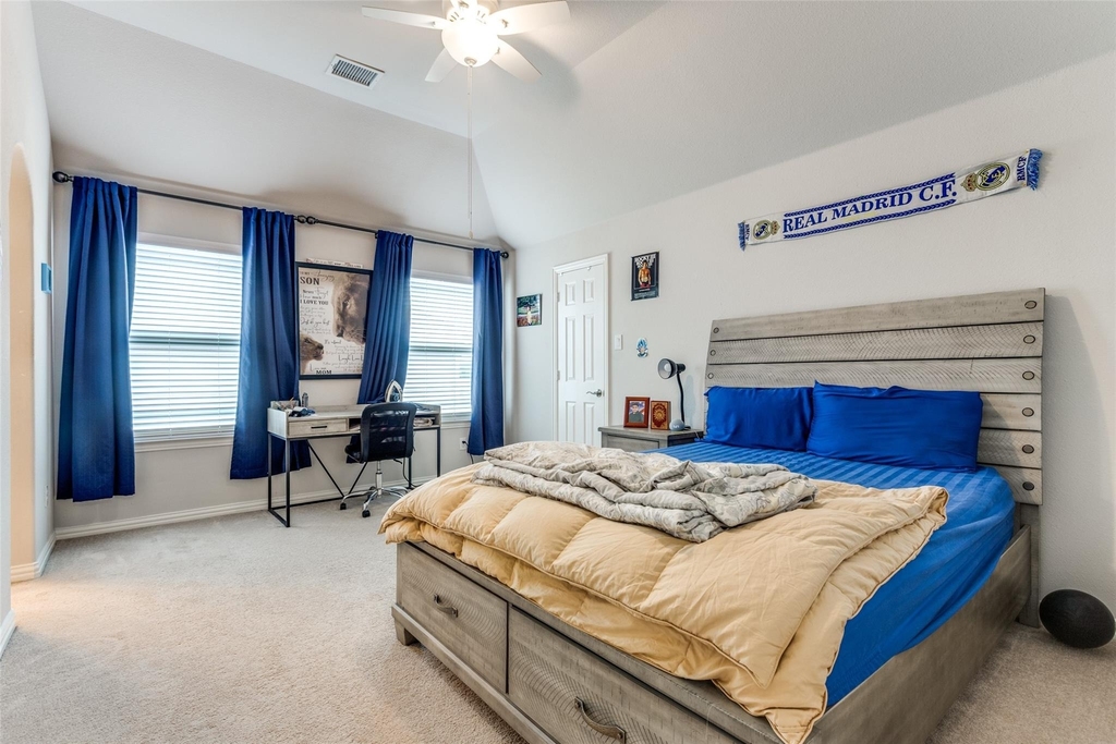 1412 Baynes Drive - Photo 19