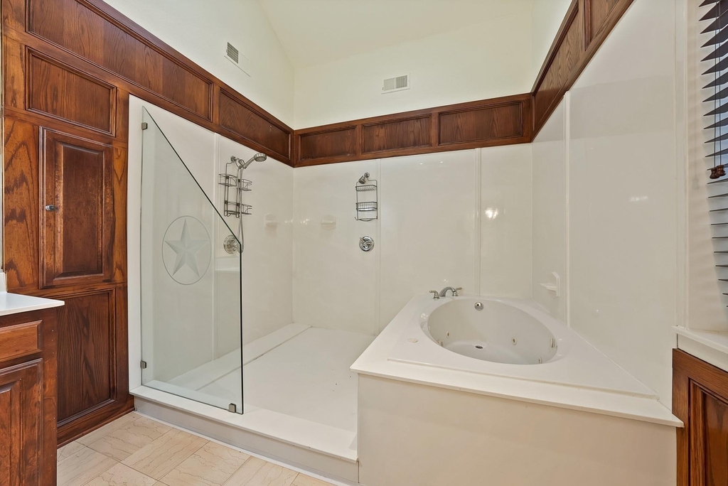9580 Brockrim Lane - Photo 15