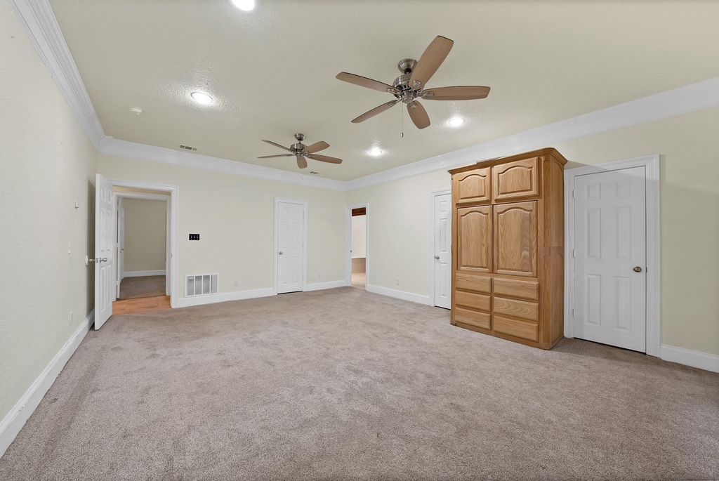 9580 Brockrim Lane - Photo 12
