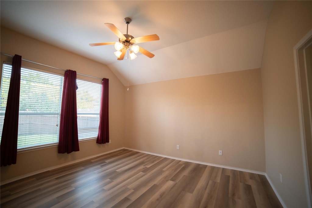 3816 Denridge Lane - Photo 9