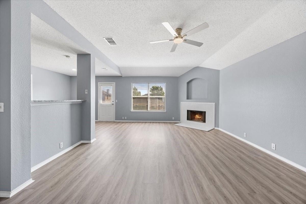 1506 Waters Edge Drive - Photo 14