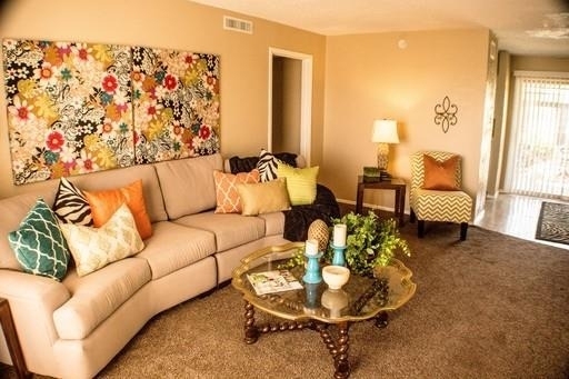 2800 Sayles Boulevard - Photo 1