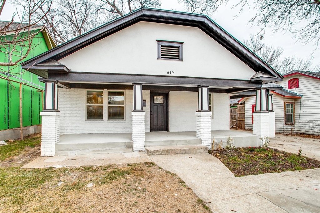 619 Pembroke Avenue - Photo 7