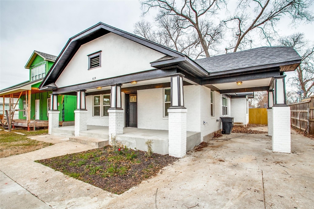 619 Pembroke Avenue - Photo 6