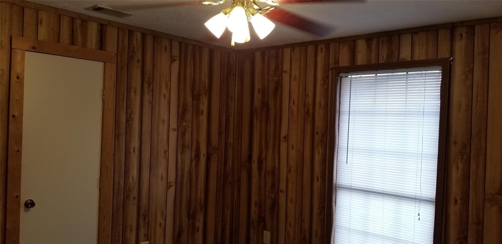 13022 N State Highway 121 - Photo 16