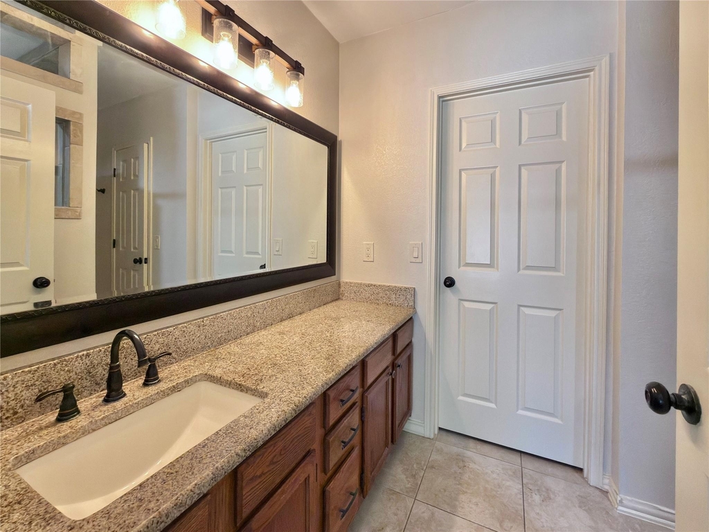 418 Newberry Street - Photo 11