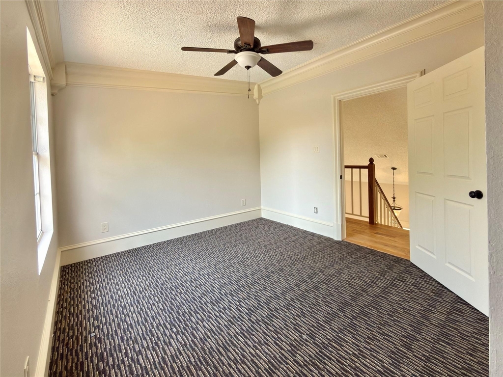 418 Newberry Street - Photo 16