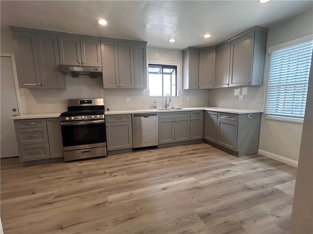 521 N Vermont - Photo 17