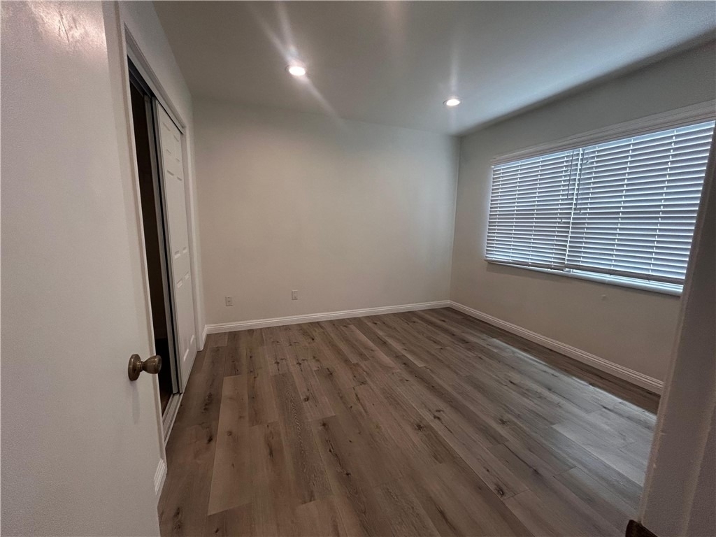 521 N Vermont - Photo 10