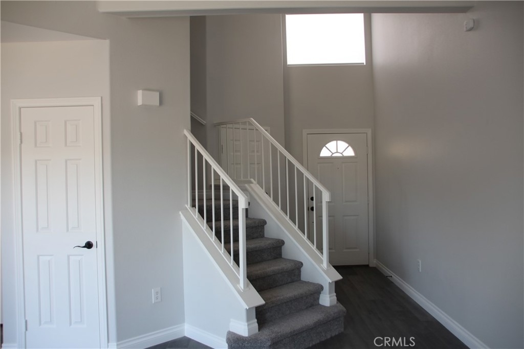 3326 W Orange - Photo 10
