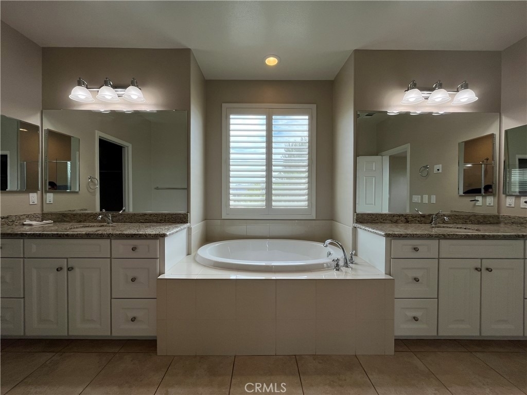 2884 Bella Court - Photo 38