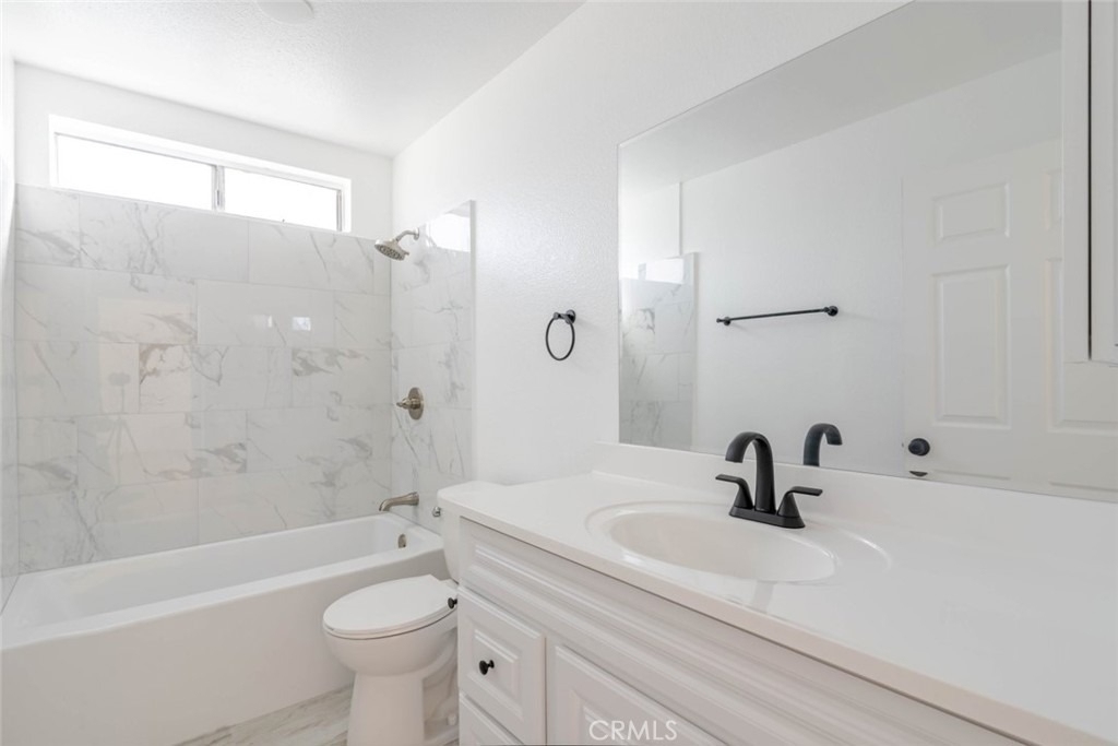13015 Vanowen Street - Photo 10