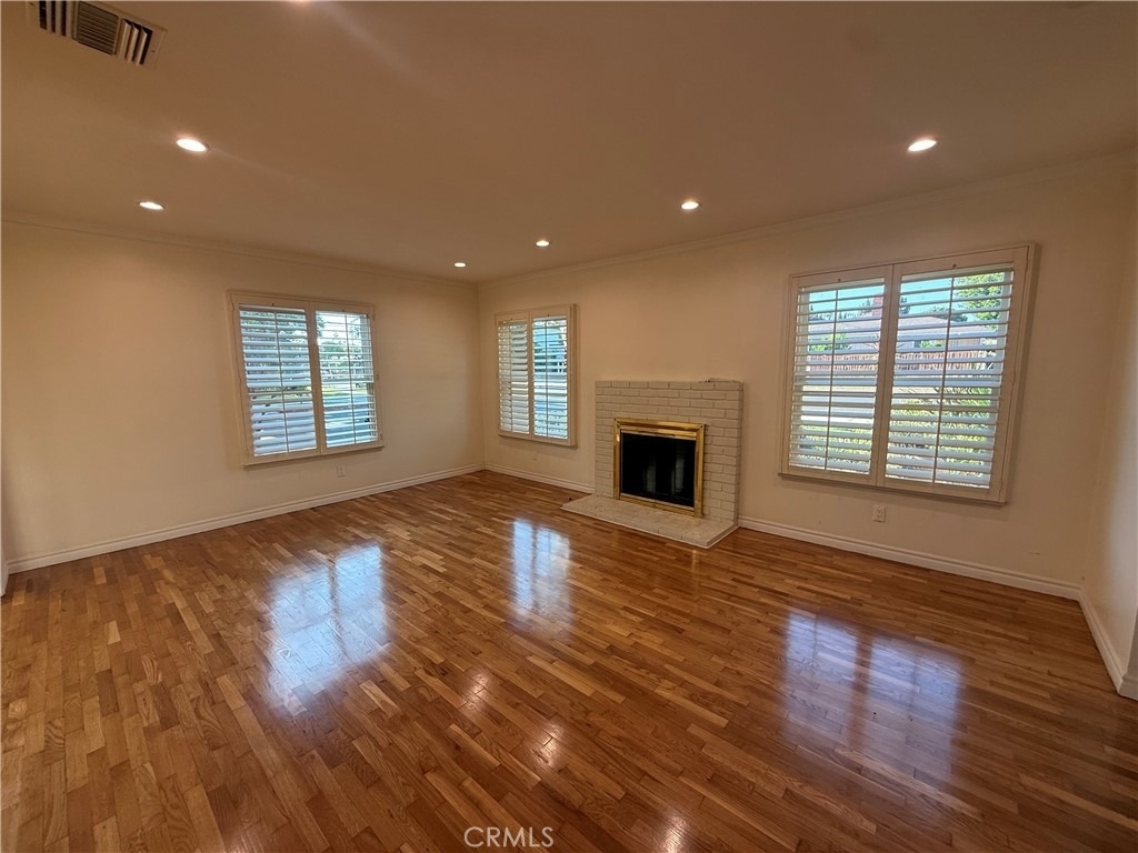 18240 Rayen Street - Photo 2